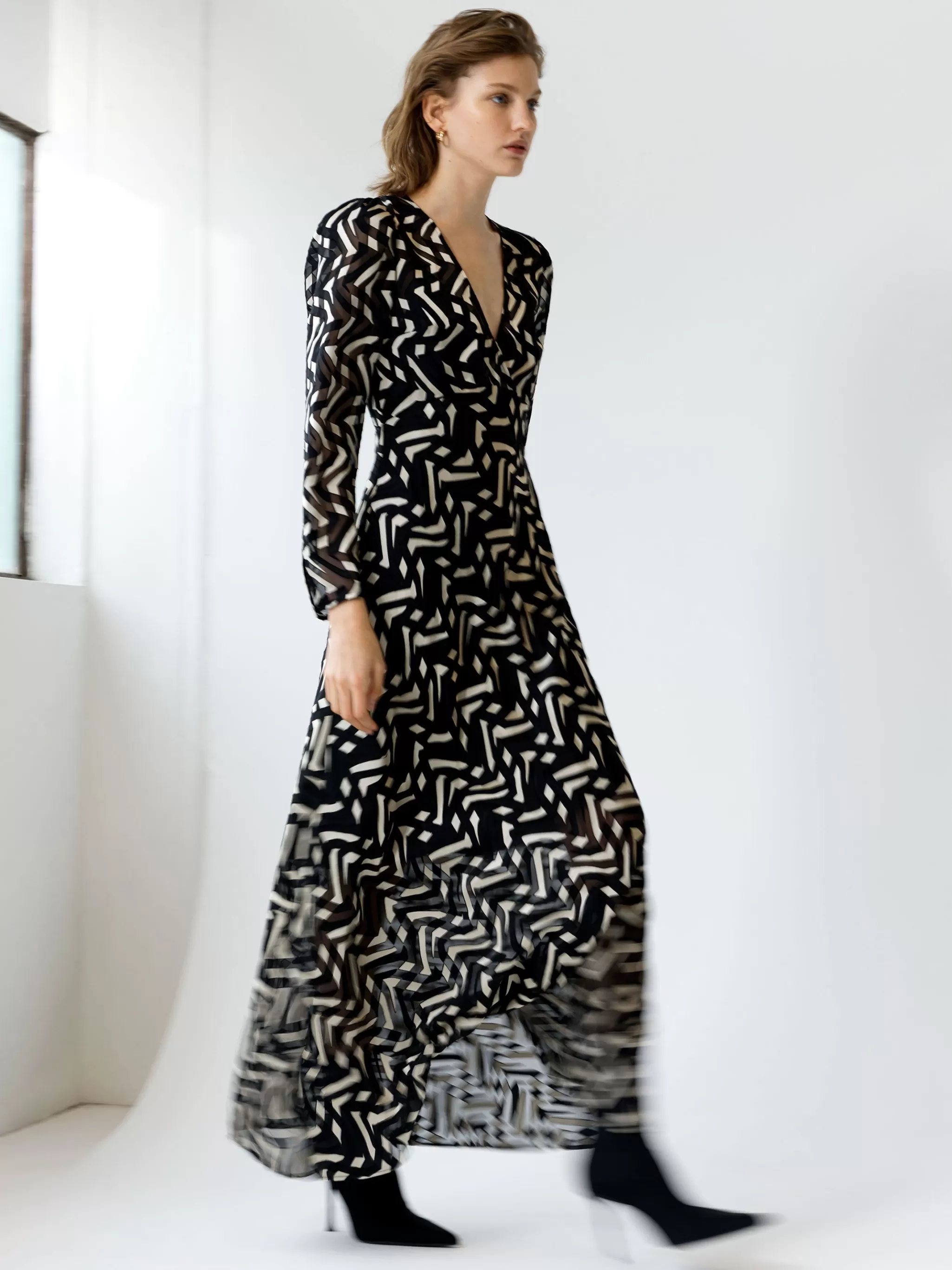 French Connection Dresses | Maxi Dresses^Diandra Satin Devore Maxi Dress