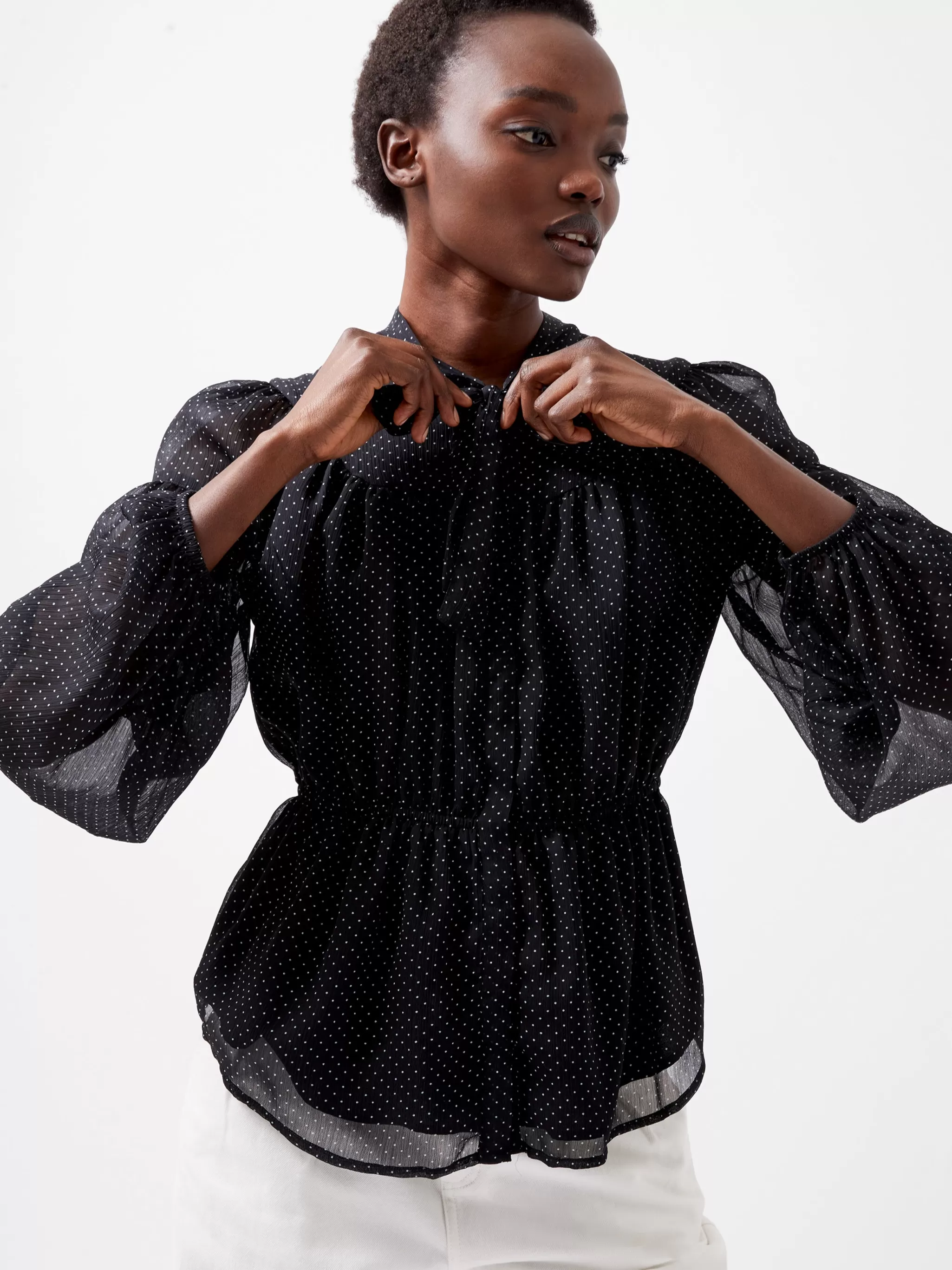 French Connection Tops | Jeans & A Nice Top^Ines Chiffon Fitted Waist Blouse