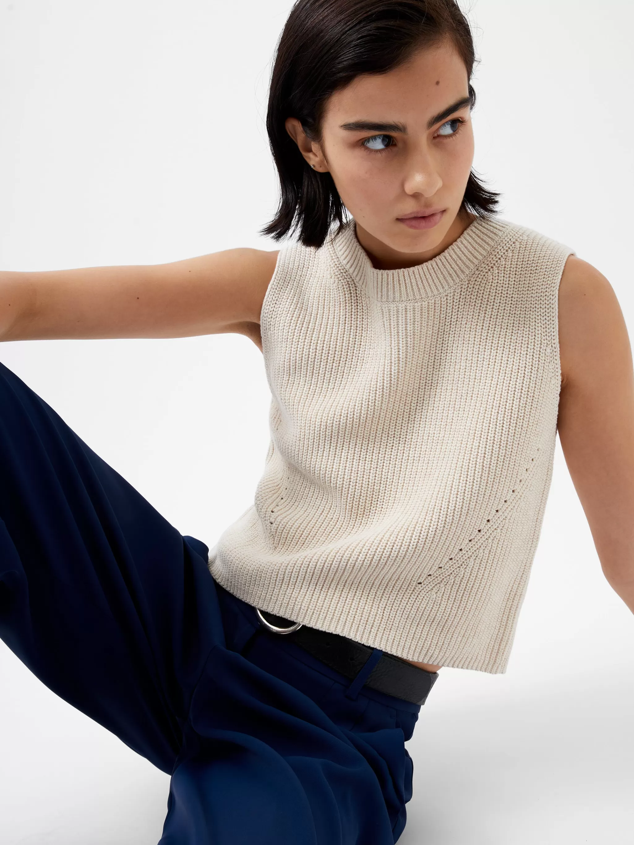 French Connection Jumpers & Cardigans^Mozart Knit Crew Neck Sleeveless Vest