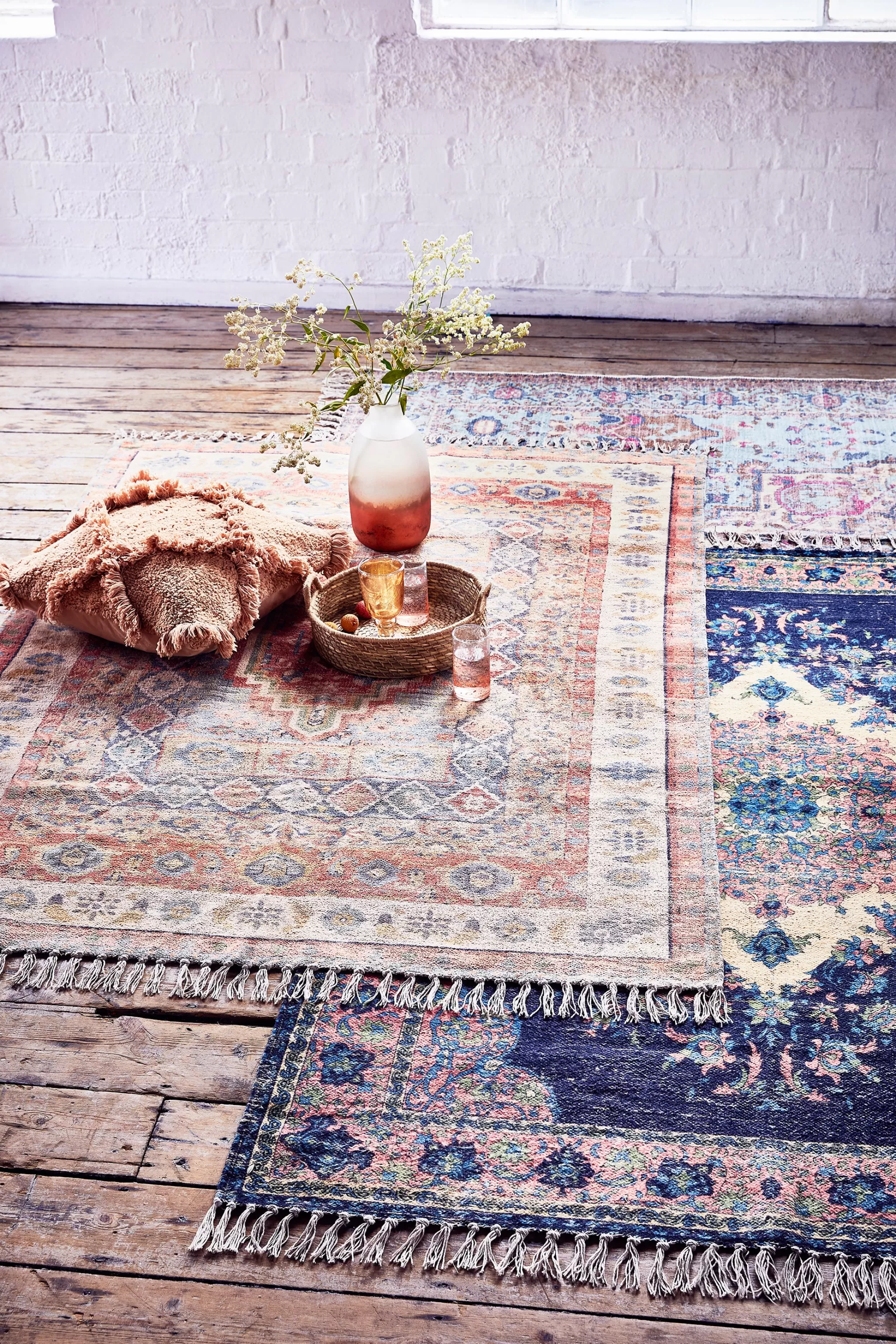 French Connection Rugs^Shanaya Golden Chenille Rug